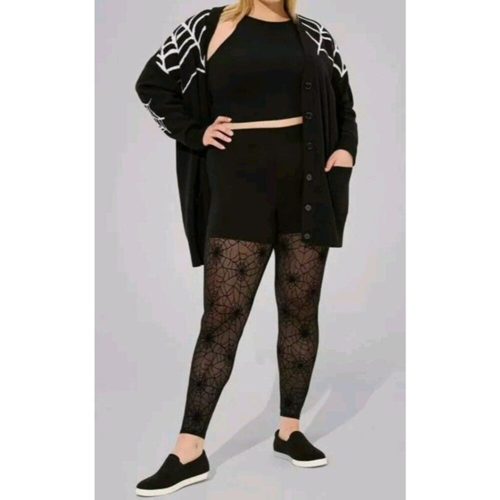 0 Torrid Black Full Length Signature Waist Flocked Spiderweb Halloween Legging